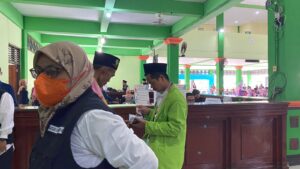 Mahasiswa MHU FDK UIN Walisongo Sigap Layani Jamaah Haji 2024